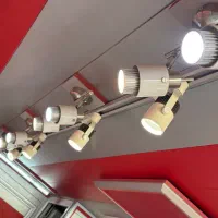 چراغ سقفی  ۳۰ وات و ریلی|لامپ و چراغ|ارومیه, |دیوار