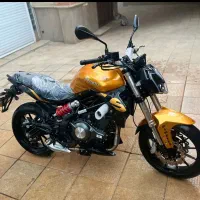 بنلی ۳۰۰  ۲ سیلندر