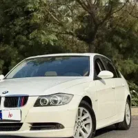 بی ام و ۳۲۰ سدان استثنائی
