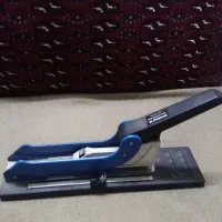 استند کاغذ کادو چوبی وتوری مخصوص آویز اجناس