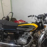 موتور سیکلت پرواز