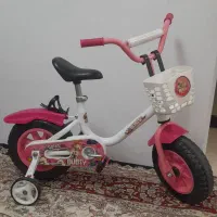 دوچرخه دخترانه|دوچرخه، اسکیت، اسکوتر|پرند, فاز ۶|دیوار