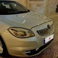 برلیانس۳۳۰کمکار