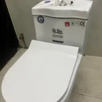 توالت فرنگی نو
