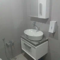 لوله کشی آب . لوله کشی فاضلاب .نصب شیر آلات