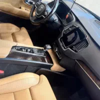 ولوو XC90
