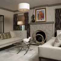 خانمی جهت امور منزل