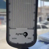 سر چراغ خیابانی|لامپ و چراغ|قرچک, میرزائی جنوبی|دیوار