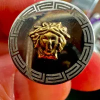 دکمه سر آستین مدوسا ورساچه اورجینال طلا(کلکسیونی)