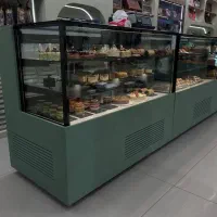 یخچال و ویترین شیرینی