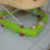 روروک|کالسکه و لوازم جانبی|اصفهان, برازنده|دیوار