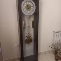 ساعت ایستاده