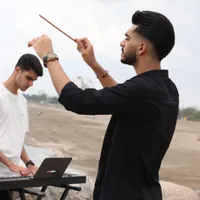 تدریس تخصصی موسیقی ،گیتار و آواز پاپ