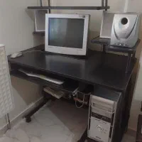 میز کامپیوتر