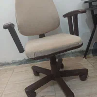 صندلی چرخ دارنو