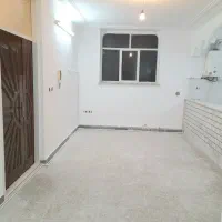 اجاره طبقه اول ورودی مجزا در(شهرک فجر)