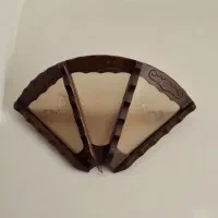 لوسرچوبی با دیوارکوب و لوستر سه شاخه کریستالی