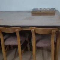 میزناهارخوری ۶نفره به همراه ۴صندلی