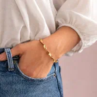 بنگل و دستبند(طرح طلا،کارتیر،حکاکی) به قیمت خرید