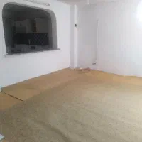 پرستار سالمند همراه با منزل مسکونی