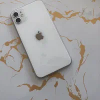 آیفون ۱۱ CH دو سیم ۱۲۸ در حد آکبند