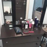 میز دراور و لوازم ارایش|جاکفشی، کمد، دراور|پرند, فاز ۴|دیوار