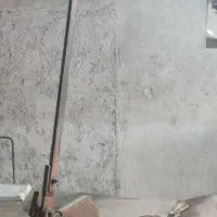 قیچی ورق بر و دو عدد دستگاه پرس