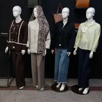 مانکن زنانه