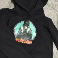 هودی دورس با شلوار لی|کفش و لباس بچه|میانه, |دیوار