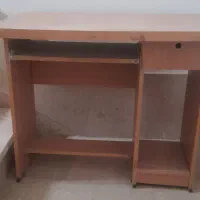 میز کامپیوتر