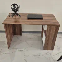 میز تحریر تمام mdf در حد نو