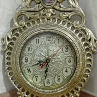 ساعت دیواری