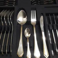 سرویس قاشق چنگال ۶ نفره ونیز دور طلایی ناب استیل|ظروف سرو و پذیرایی|قم, شهرک قدس|دیوار