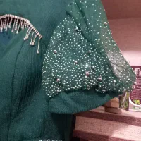 لباس مجلسی|لباس|پیر بکران, |دیوار