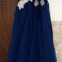 لباس مجلسی دخترانه|لباس|شیراز, کوشک میدان|دیوار
