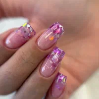 آموزش تخصصی ناخن ویژه هنرجویان صفر تا صد