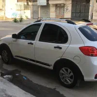 کوییک r