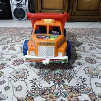 کامیون اسباب بازی