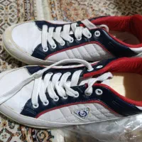 کفش کتانی سایر۴۳|کیف، کفش، کمربند|میانه, |دیوار