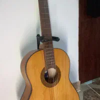 گیتار فروشی