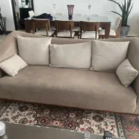 نیم ست راحتی جلوی تی وی