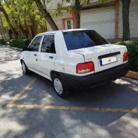 پراید 131مدل95یک گلگیر رنگ