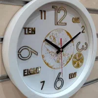 ساعت دیواری موتور بیصدا ارامگرد