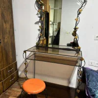 میز ارایشی فرفوژه ای با صندلی