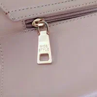 کیف خارجی|کیف، کفش، کمربند|دره شهر, |دیوار