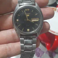 یک عدد ساعت قدیمی سیکو اصل لنگش پیدا نمیشه