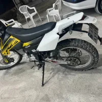 موتور بهرو ۲۰۰مدل۴۰۲|موتورسیکلت|شیراز, پارک آزادی|دیوار