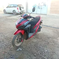 کلیک 150 معاوضه با بنلی