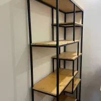 ویترین چوبی آهنی