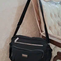 کیف مشکی  ، برزنت ، خارجی ، در حد نو